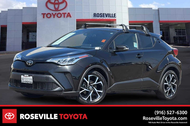 2022 Toyota C-HR XLE
