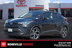 2022 Toyota C-HR XLE