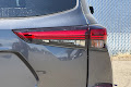 2020 Toyota Highlander LE