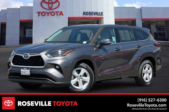 2022 Toyota Highlander Hybrid LE
