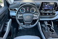 2022 Toyota Highlander Hybrid LE
