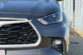 2022 Toyota Highlander Hybrid LE