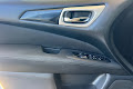 2017 Nissan Pathfinder SV