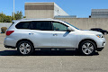 2017 Nissan Pathfinder SV
