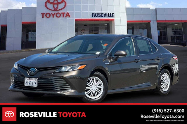 2019 Toyota Camry Hybrid LE