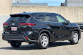 2022 Toyota Highlander Hybrid LE