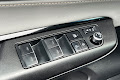 2024 Toyota Venza LE
