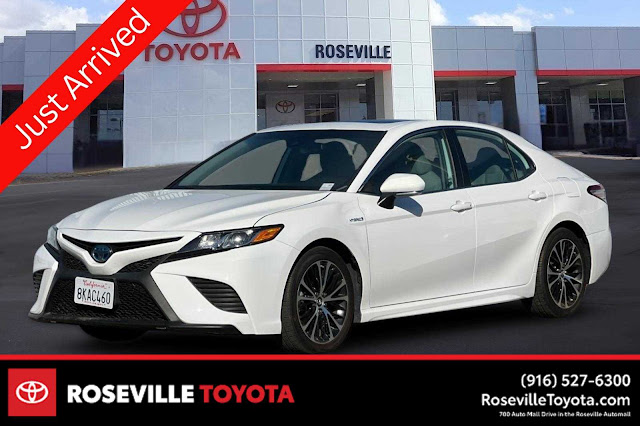 2019 Toyota Camry Hybrid SE