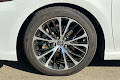 2019 Toyota Camry Hybrid SE