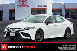 2023 Toyota Camry Hybrid SE Nightshade