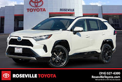 2022 Toyota RAV4 Hybrid SE