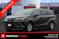 2025 Toyota Sienna LE