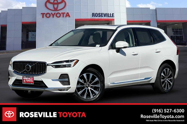 2023 Volvo XC60 Plus Bright Theme