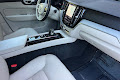 2023 Volvo XC60 Plus Bright Theme