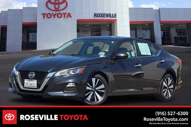 2022 Nissan Altima 2.5 SV