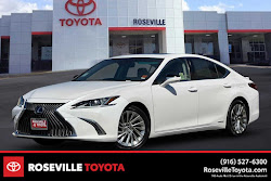 2019 Lexus ES 300h Luxury