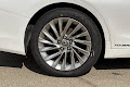 2019 Lexus ES 300h Luxury