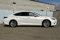 2019 Lexus ES 300h Luxury