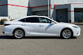 2019 Lexus ES 300h Luxury