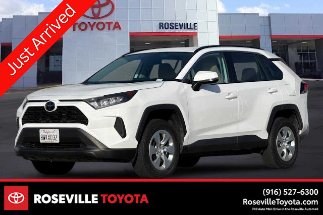 2021 Toyota RAV4 LE