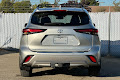 2025 Toyota Highlander Platinum