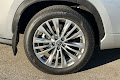 2025 Toyota Highlander Platinum