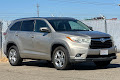 2014 Toyota Highlander Hybrid Limited Platinum