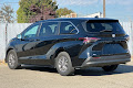2023 Toyota Sienna LE