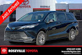 2023 Toyota Sienna LE