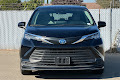 2023 Toyota Sienna LE
